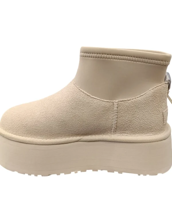 UGG Bota Classic Mini Dipper- Botas